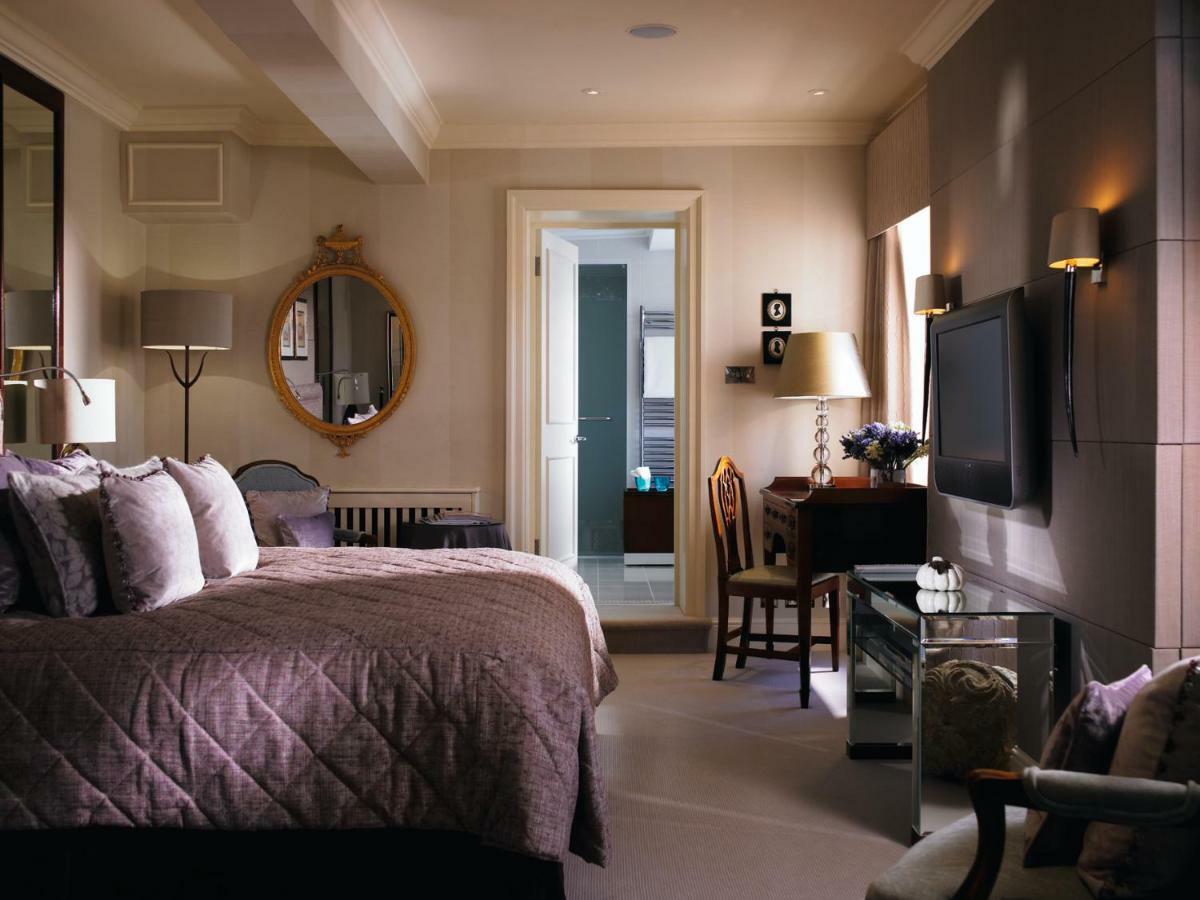 Chewton Glen Hotel - An Iconic Luxury Hotel New Milton Exterior photo